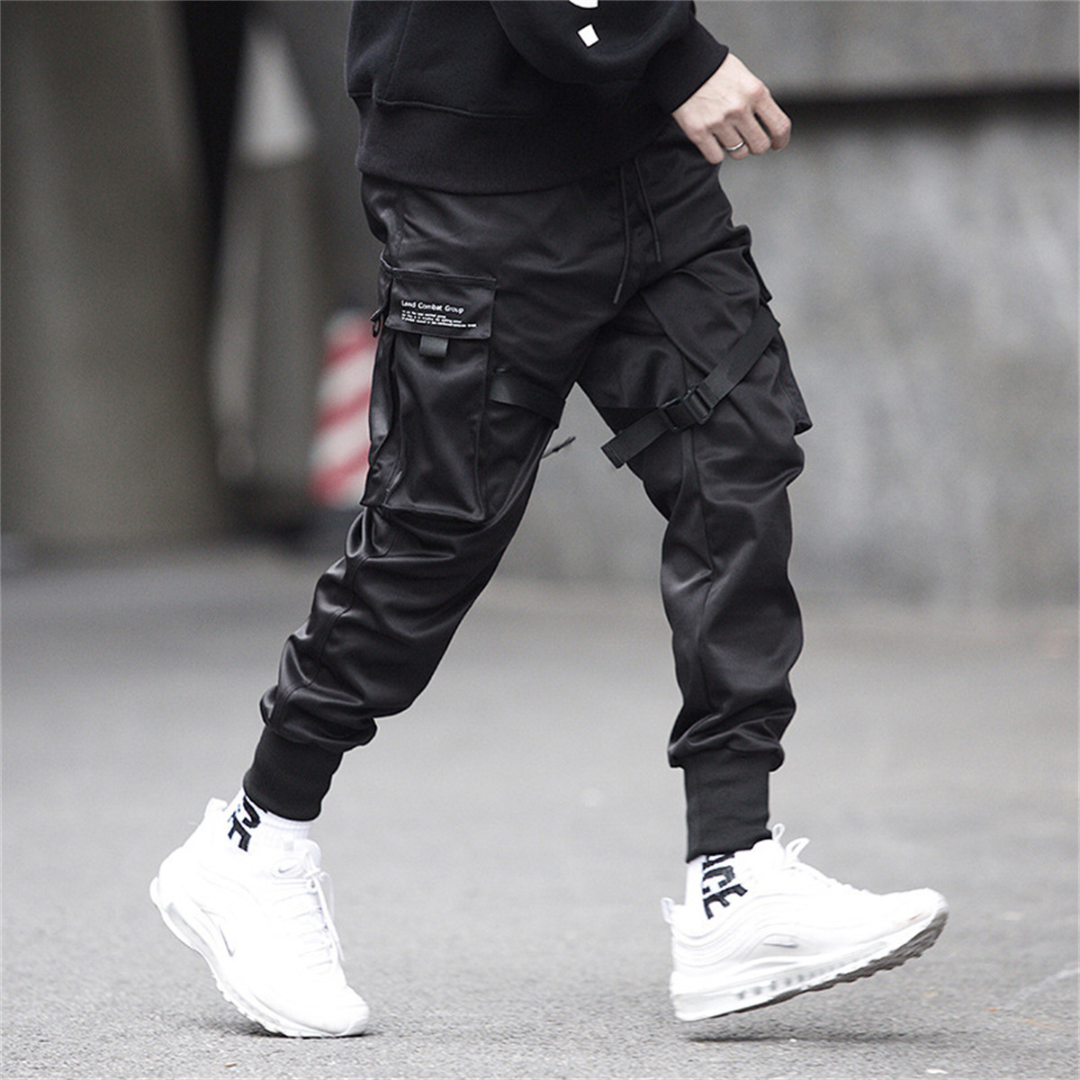 Zwarte Hiphop Cargo Broek Zome - Streetwear Brand Fashion recensie en prijs